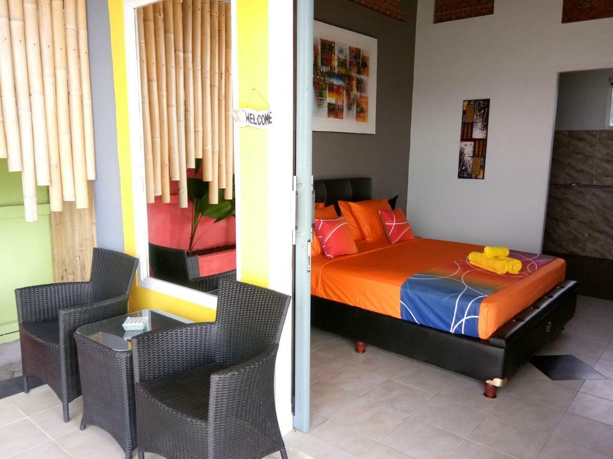 Villa Pemandangan Sekotong Barat Exteriör bild